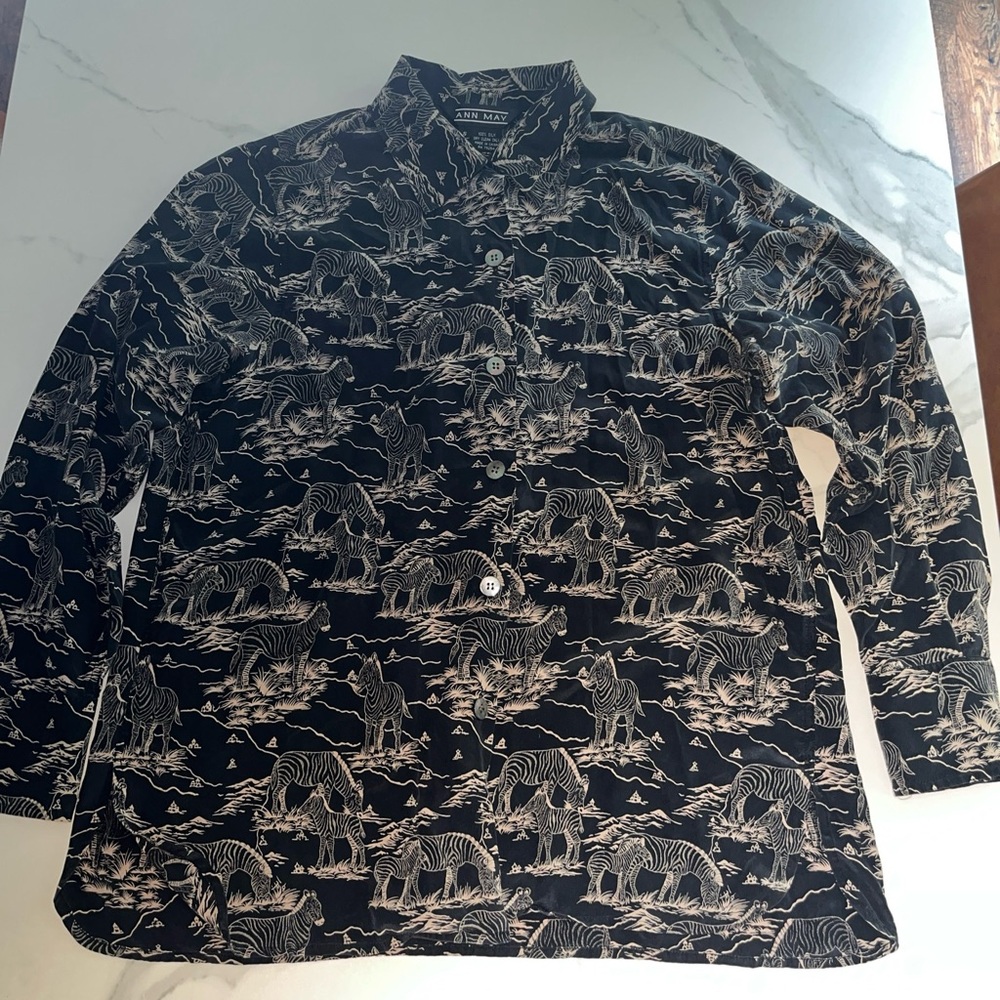 Ann May 100% Silk Zebra Print Button Down Blouse Black Tan Womens Size Small